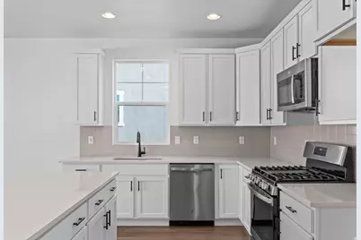 1306 W 2325 S, Syracuse, UT 84075 - Photo 14