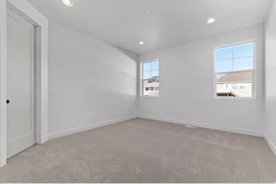 1306 W 2325 S, Syracuse, UT 84075 - Photo 18