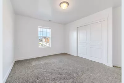 1607 N Catagena Park Way E, Saratoga Springs, UT 84045 - Photo 12