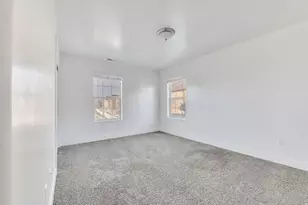 1607 N Catagena Park Way E, Saratoga Springs, UT 84045 - Photo 14