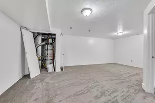 1607 N Catagena Park Way E, Saratoga Springs, UT 84045 - Photo 16