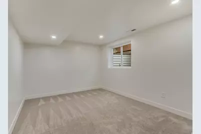 821 Nibley Cir, Salt Lake City, UT 84106 - Photo 16