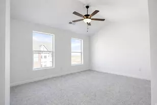 921 S Mathilda Dr, Saratoga Springs, UT 84045 - Photo 12