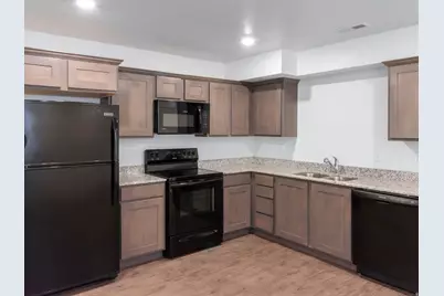 14949 S Lost Miner Ln, Herriman, UT 84096 - Photo 2