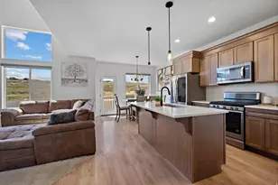 2005 N 4260 W, Lehi, UT 84043 - Photo 8