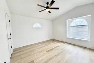 2085 W 3800 S, West Valley, UT 84119 - Photo 8