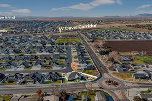 731 S 3050 W, Syracuse, UT 84075 - Photo 50