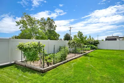 731 S 3050 W, Syracuse, UT 84075 - Photo 56
