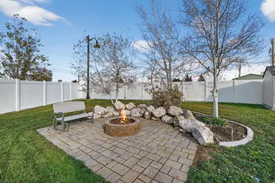 731 S 3050 W, Syracuse, UT 84075 - Photo 46