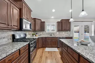 731 S 3050 W, Syracuse, UT 84075 - Photo 12