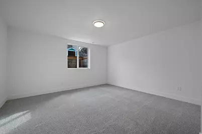 1973 S Davis Blvd, Bountiful, UT 84010 - Photo 24