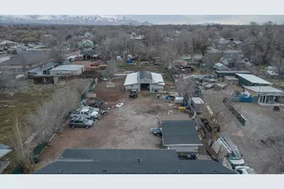 2540 S Chesterfield St W, West Valley, UT 84119 - Photo 22