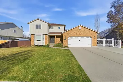 1481 E Noelle Rd S, Sandy, UT 84092 - Photo 2