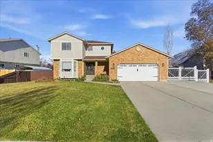 1481 E Noelle Rd S, Sandy, UT 84092 - Photo 2