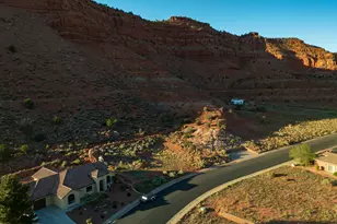 745 E Country Club Dr, Kanab, UT 84741 - Photo 1