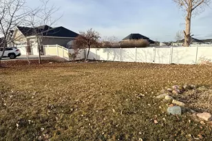 3298 W 2300 N, Clinton, UT 84015 - Photo 26