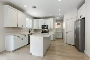 840 N Twin Lakes Dr, Saint George, UT 84770 - Photo 10