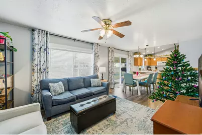 1143 W 1640 N, Clinton, UT 84015 - Photo 12