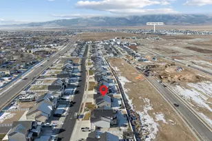 2255 E Emerald Ave, Eagle Mountain, UT 84005 - Photo 38