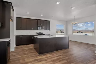 2255 E Emerald Ave, Eagle Mountain, UT 84005 - Photo 8