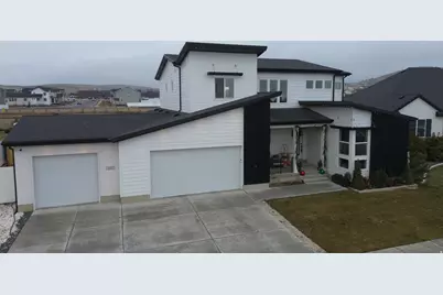 1645 E Greenley Hill Dr, Eagle Mountain, UT 84005 - Photo 2