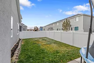 7559 N Silver Park Dr, Eagle Mountain, UT 84005 - Photo 28