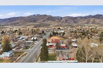 103 E Main St, Midway, UT 84049 - Photo 6