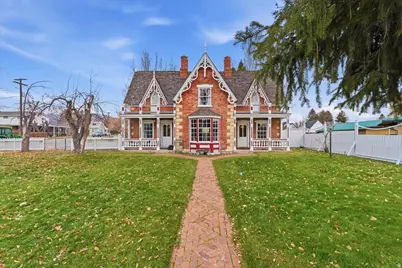 103 E Main St, Midway, UT 84049 - Photo 1