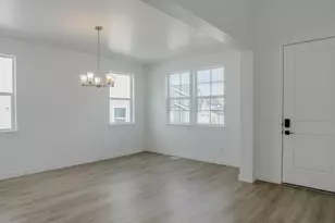 917 W Black Tail St S, Saratoga Springs, UT 84045 - Photo 6