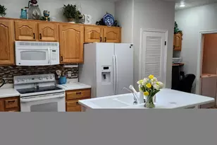 111 N Turnbury Ln, Washington, UT 84780 - Photo 4