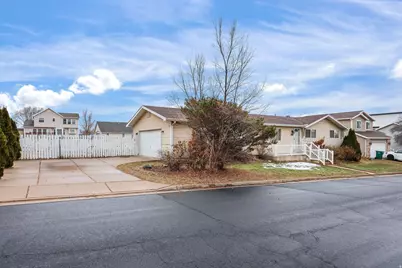 1266 E 3125 N, Layton, UT 84040 - Photo 2