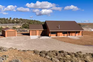 429 E Pioneer Bnd, Monticello, UT 84535 - Photo 2