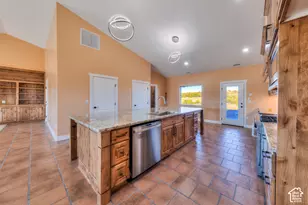 429 E Pioneer Bnd, Monticello, UT 84535 - Photo 20