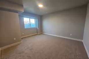 3245 S 4975 W, West Haven, UT 84401 - Photo 34