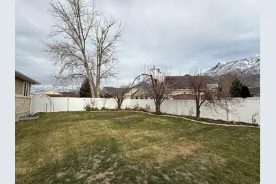 4533 W Spring Cir, Cedar Hills, UT 84062 - Photo 28