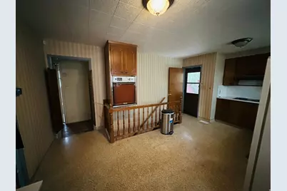 2877 E Delsa Dr S, Holladay, UT 84124 - Photo 4