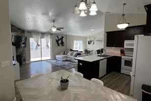 1045 S 1700 W, Payson, UT 84651 - Photo 4