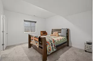 11242 S Willow Walk Dr, South Jordan, UT 84009 - Photo 38