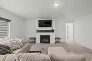 11242 S Willow Walk Dr, South Jordan, UT 84009 - Photo 32