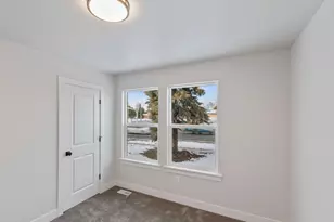 5947 W 4600 S, Hooper, UT 84315 - Photo 10