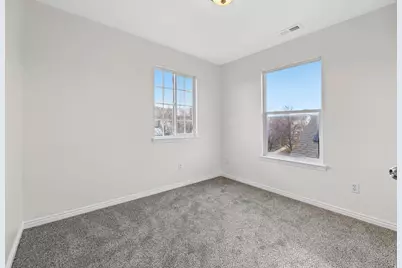 7847 N Saddleback Dr E, Eagle Mountain, UT 84005 - Photo 18