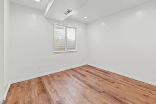 7847 N Saddleback Dr E, Eagle Mountain, UT 84005 - Photo 24