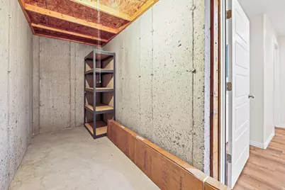 7847 N Saddleback Dr E, Eagle Mountain, UT 84005 - Photo 26