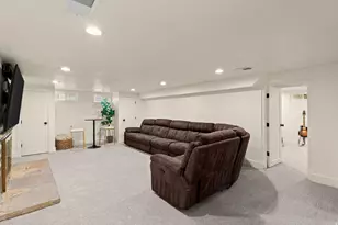 106 S 100 E, Farmington, UT 84025 - Photo 44