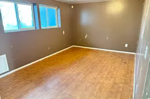 2093 W Chateau Ave, Taylorsville, UT 84129 - Photo 28