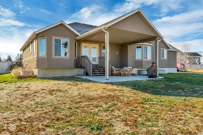 12447 S Cheval Ct W, Herriman, UT 84096 - Photo 34