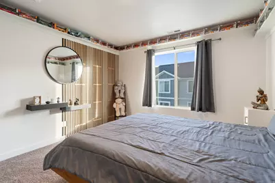 1832 E Eagle View Ln N, Eagle Mountain, UT 84005 - Photo 18