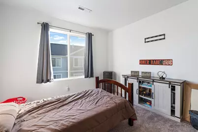 1832 E Eagle View Ln N, Eagle Mountain, UT 84005 - Photo 16