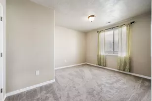 9225 N Mount Airey Dr, Eagle Mountain, UT 84005 - Photo 42