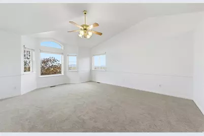 3759 S Huntington Dr, Bountiful, UT 84010 - Photo 26